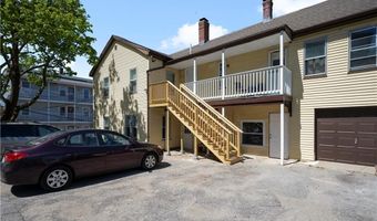 92 Spring St, Lincoln, RI 02838