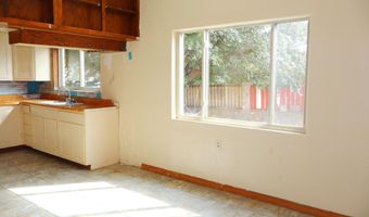 622 Guinevan St, Bayard, NM 88023
