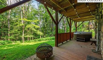 144 Spice Apple Way, Banner Elk, NC 28604