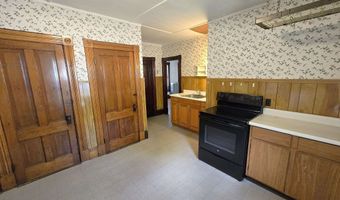 110 Washington St, Brattleboro, VT 05301