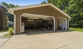 10490 Maryland St, Aurora, OH 44202