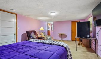 29 TRINITY Pl, Barrington, NJ 08007