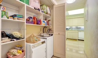 9801 Collins Ave 8S, Bal Harbour, FL 33154