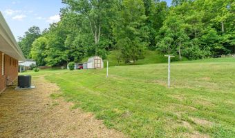 5282 Hale Branch Rd, Barboursville, WV 25504