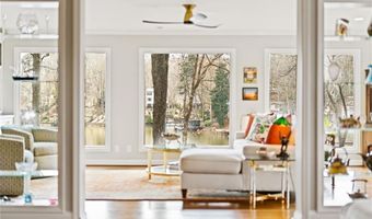 594 Hilltop Ln, Berkeley Lake, GA 30096