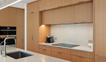 111 E Neptune Ave, Beverly Shores, IN 46301