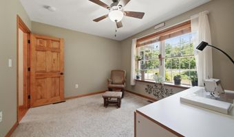 20 Hutchinson Hill Rd, Brookline, NH 03033