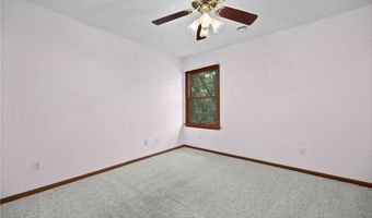 939 Barberry Cir, Amherst, OH 44001