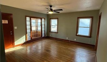 611 Ulstad Ave, Albert Lea, MN 56007