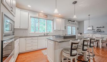 5 FOXVIEW Cir, Hockessin, DE 19707