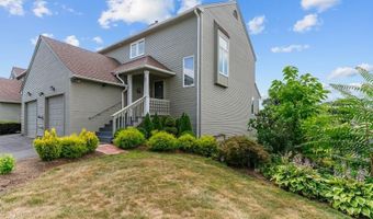 72 Hilltop Dr F, North Providence, RI 02904