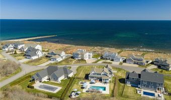 1048 Ocean Rd, Narragansett, RI 02882