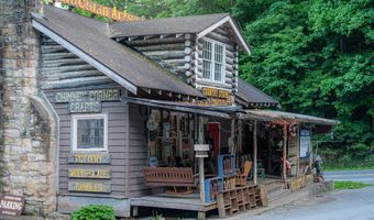 15303 15328 Midland Trl, Ansted, WV 25812