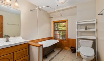 5837 Warner St, Allendale, MI 49401