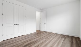 2013 SAINT JAMES Rd, Accokeek, MD 20607