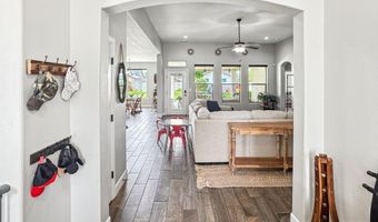 406 Plantation Ct, Carlsbad, NM 88220