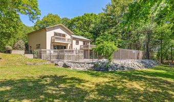 11 Noto Dr, North Providence, RI 02904