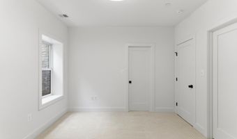 7705 HOLIDAY Ter, Bethesda, MD 20817