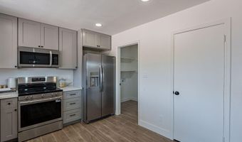 1519 W ALAMO Dr, Chandler, AZ 85224