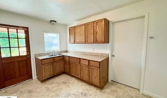 219 Grafton Ave, Alma, MI 48801