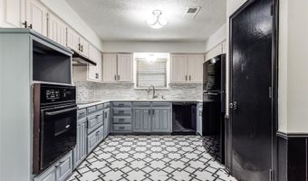 904 Pebblebrook Dr, Allen, TX 75002