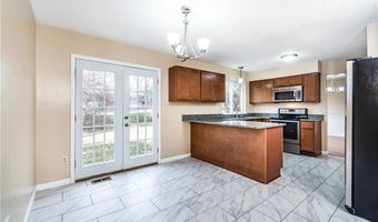 1369 Nykiel Ct, Ballwin, MO 63011