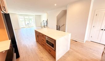 33 LOWER SERVICE Ct NW, Washington, DC 20001