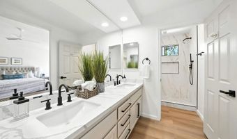 28983 Mountain Meadow Rd, Escondido, CA 92026