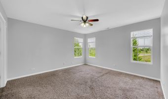 1401 MILLBROOK Dr, Algonquin, IL 60102