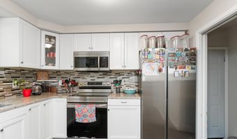 535 N BADGER Ave, Appleton, WI 54914