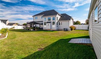 658 Nicole Dr, Amherst, OH 44001