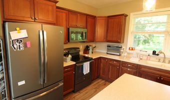 1308 Golf Course Rd, Altoona, PA 16601