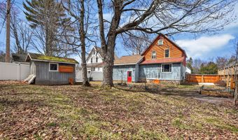 87 School St, Ahmeek, MI 49901