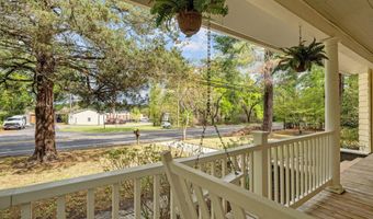 802 N Poplar St, Aberdeen, NC 28315