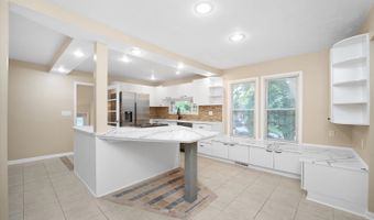 1067 Spafford St, Antioch, IL 60002