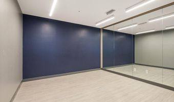 625 SLATERS Ln 401, Alexandria, VA 22314