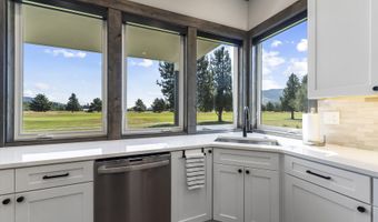 40 Bunker Ln, Blanchard, ID 83804