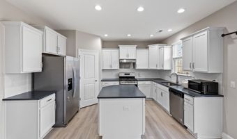 93 Spring Crest Dr, Angier, NC 27501