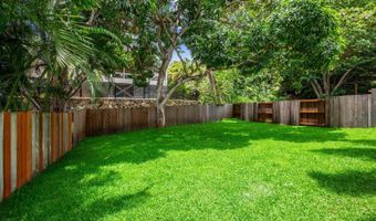 223 Lanipo Dr, Kailua, HI 96734
