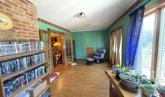 35 College St, Cornwall, CT 06759