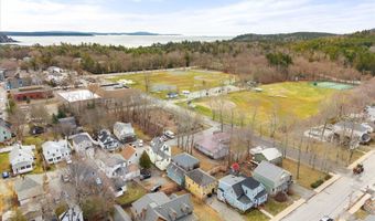 78 Ledgelawn Ave, Bar Harbor, ME 04609