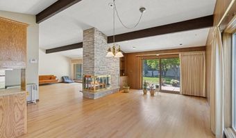 2110 Ashmore Dr, Ames, IA 50014
