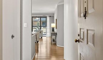 2100 LANGSTON Blvd 237, Arlington, VA 22201