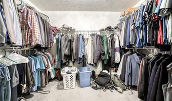 558 Auburn Rd, Auburn, GA 30011