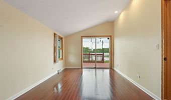 22719 W Silver Lake Ave, Antioch, IL 60002