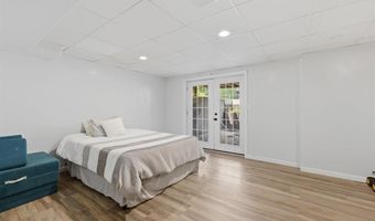 4645 N Hillcrest St, Bel Aire, KS 67220