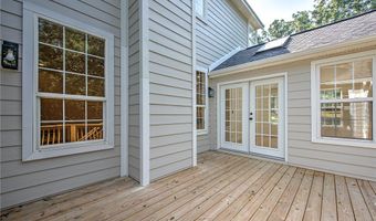 17 Sandhurst Dr, Bella Vista, AR 72714