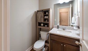 2012 NW Applewood St, Ankeny, IA 50023