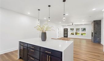 19 Fountainhall Ln, Bella Vista, AR 72715