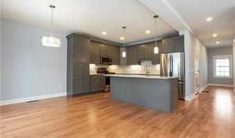 314 Chases Way A, Middletown, RI 02842